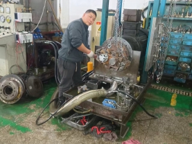 卡特液压泵维修测试现场